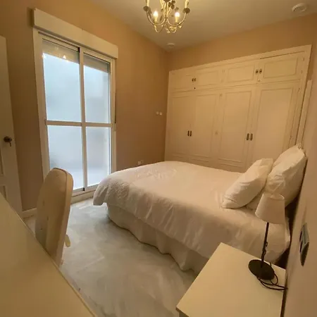 Apartment Apartamento Cristobal Colon Cádiz